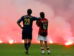 卡尔：我最大的偶像是梅西；与拜仁续约是个重要